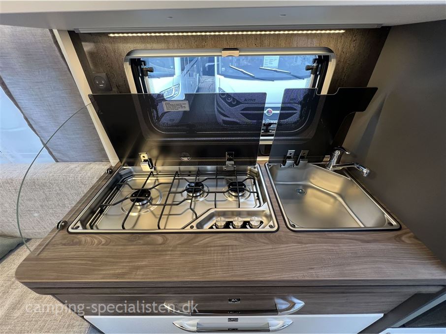 Hobby Excellent Edition 540 UFF